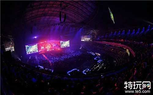 科贝尔：球队表现很好，希望下一场对阵药厂能延续今天的状态