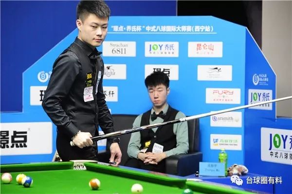 热身赛中相 热身赛中相